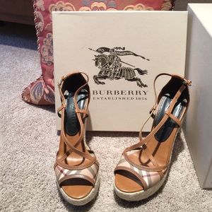 Size 9 Burberry Espadrilles