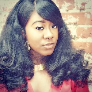 Meet your Posher, Candace