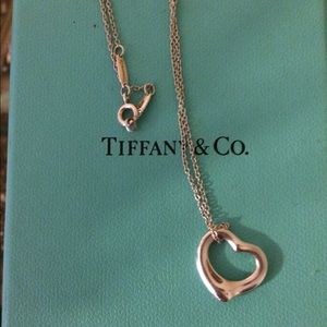 💜 SOLD 💜 Tiffany Heart Necklace