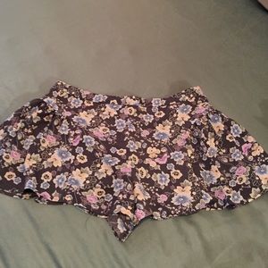 Make an offer:: Free People  floral shorts