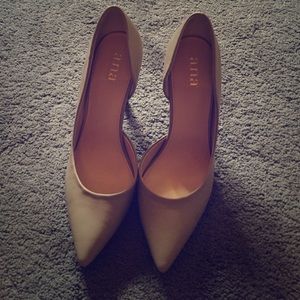 Pointed Heels