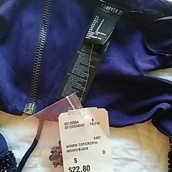 Halter Crop Top - Picture 4 of 4