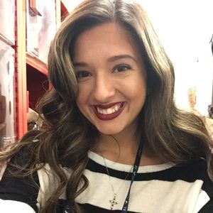 Meet your Posher, Destiny