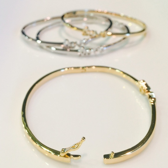 💋 ARM CANDY 💋 - Picture 2 of 4