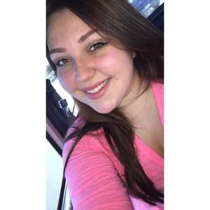 Meet your Posher, Daniela