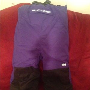 Kids purple snow bib Helly Hansen