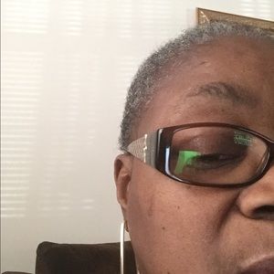 Meet your Posher, Donnetta