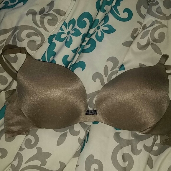 Victorias secret padded demi bra 32DD