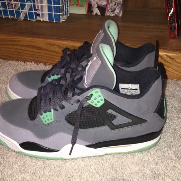 Green glow 4s - Picture 3 of 4