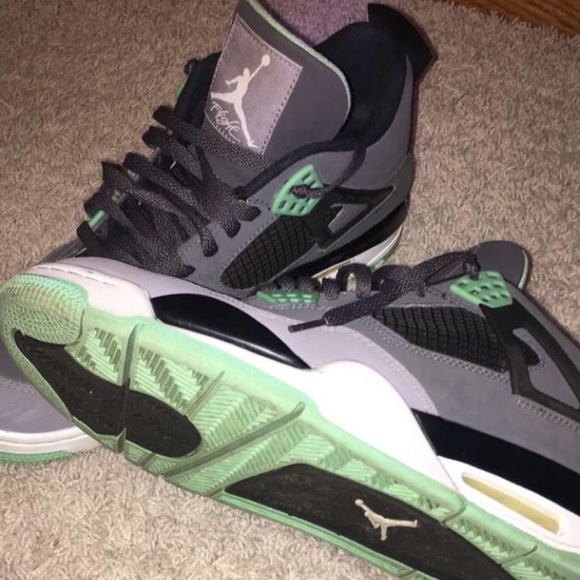 Green glow 4s - Picture 4 of 4