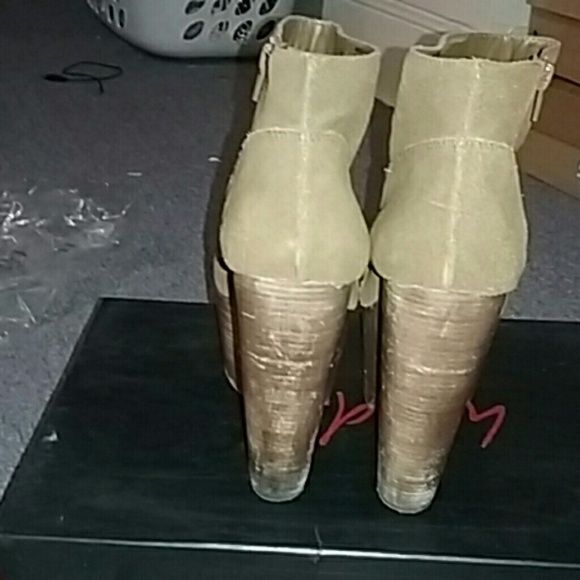Clog heels - Picture 3 of 4