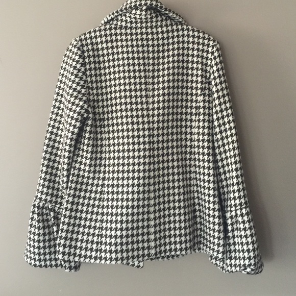 Jacket - Picture 2 of 4