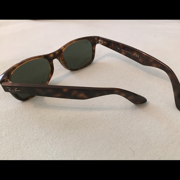Ray-ban tortoise wayfarers
