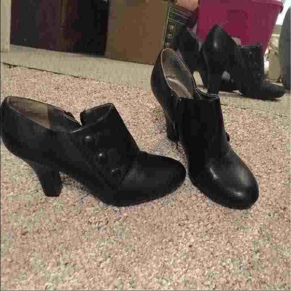 New black Candies dress heels size 8.5