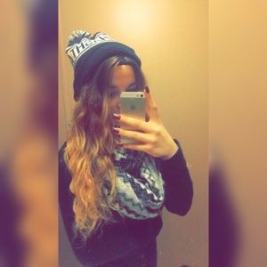 Meet your Posher, Sandra