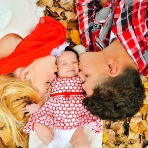 Meet your Posher, Hayley