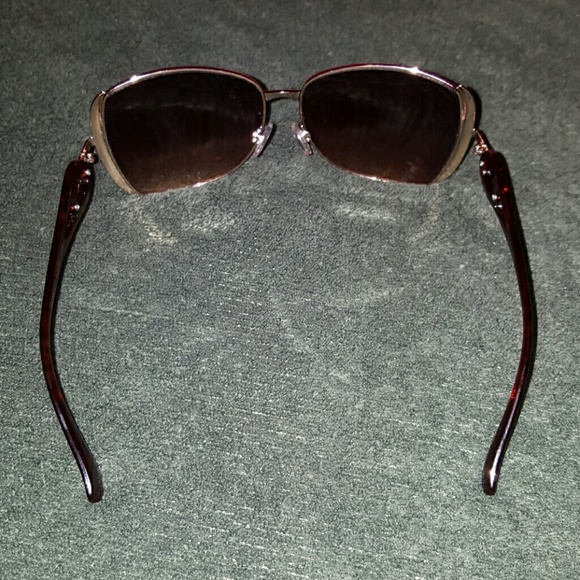 Steve madden sunglasses - Picture 3 of 4