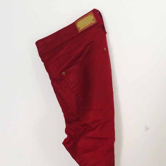 Skinny jeans