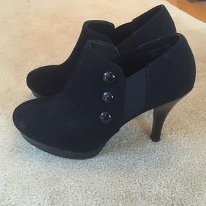 Fioni Women's Miki Platform Bootie