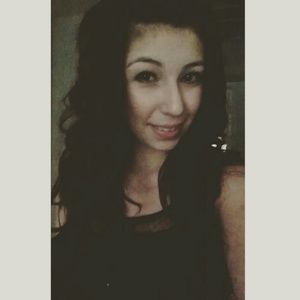 Meet your Posher, Vanessa