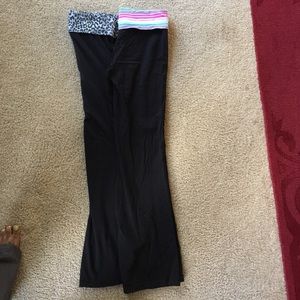 Two pairs of yoga pants! Bundle deal