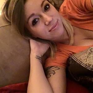 Meet your Posher, Alisha