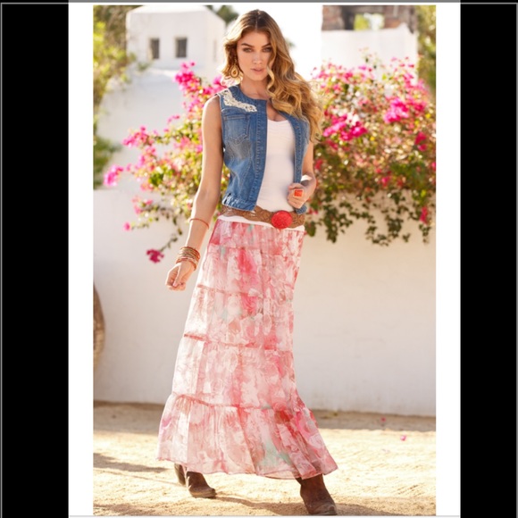 Boston Proper Blurred Bouquet Maxi Skirt - Picture 2 of 3