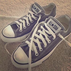 Grey converse