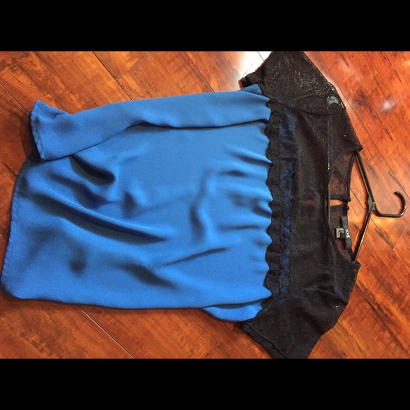 Lace top - Picture 1 of 1