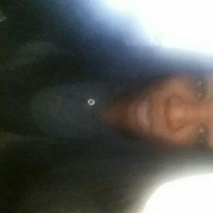 Meet your Posher, Cassandra