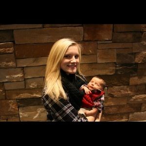 Meet your Posher, Devin