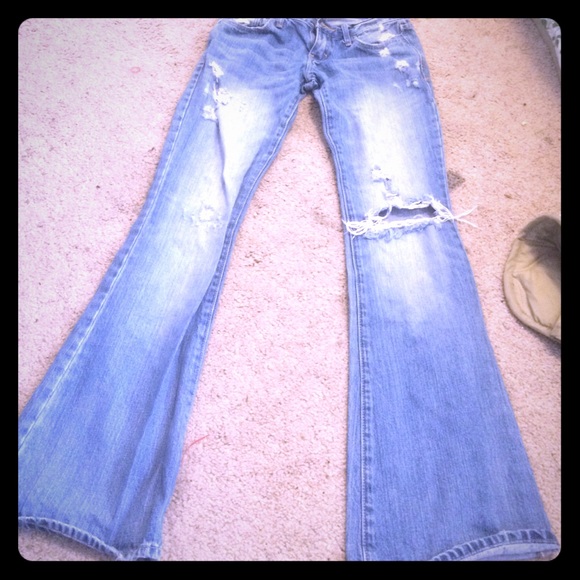 Ripped jeans