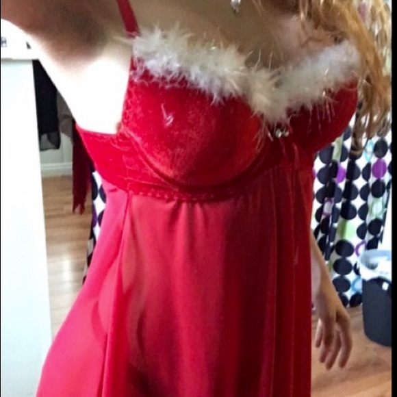 **** Red Baby doll **** (M)