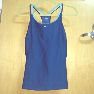 Nike FITDRY workout tank top