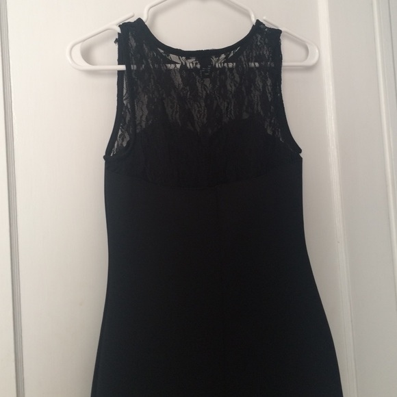 🆕✨NWOT Fitted Black Dress - Picture 3 of 3