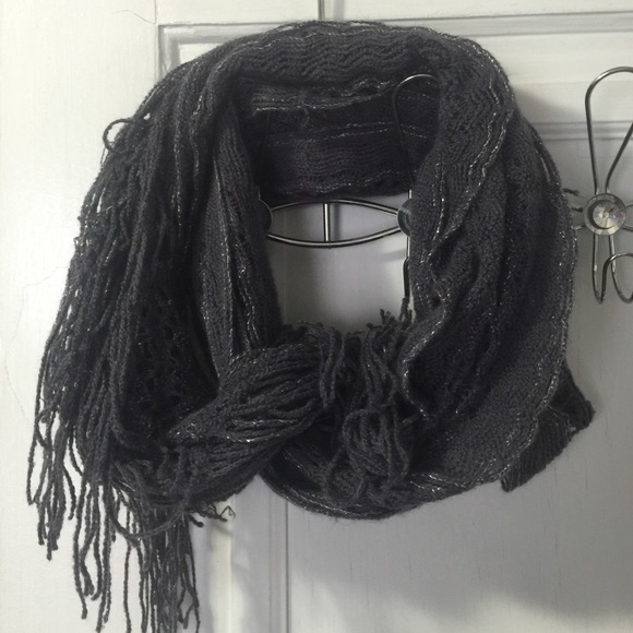Scarf - Picture 1 of 1