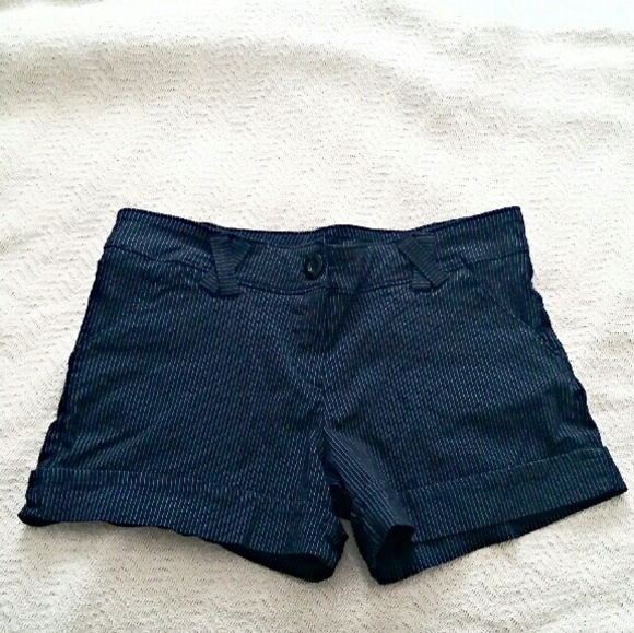 Vertical Striped Jack Skellington Cuffed Shorts