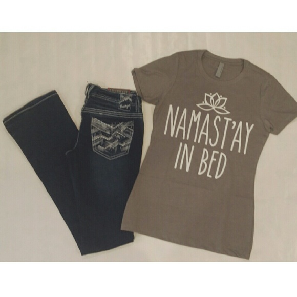 Sharp Wit Gray Tee