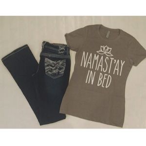 Sharp Wit Gray Tee