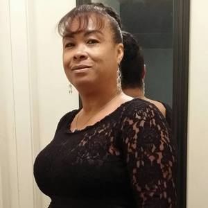 Meet your Posher, Aida