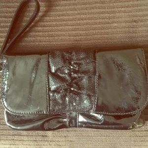 Wristlet