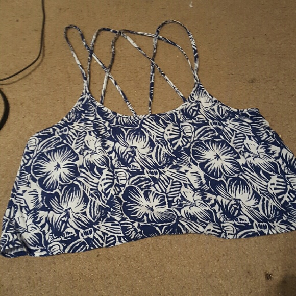 Strappy crop top - Picture 1 of 3