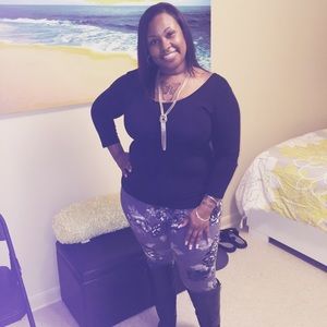 Meet your Posher, Candice