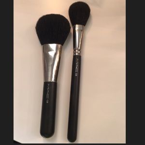 *FINAL PRICE* MAC 134, 129 brush