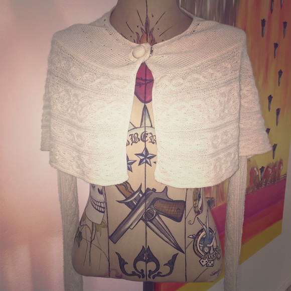 Anthropologie sweater capelet with sleeves