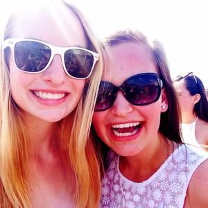 Meet your Posher, Lizzie