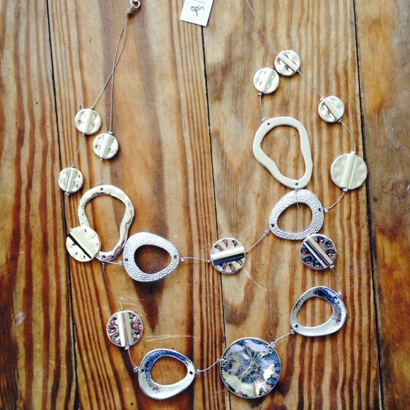NWT Susan graver gold and silver necklace!