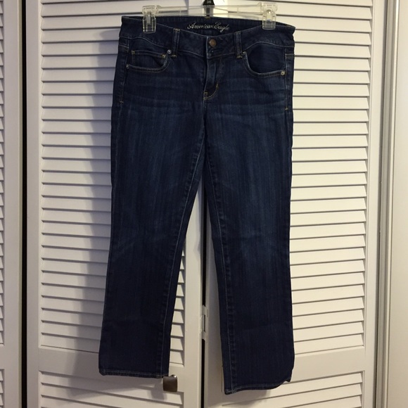 AMERICAN EAGLE Artist Crop Jeans