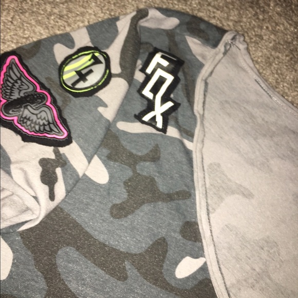 FOX tshirt bundle - Picture 4 of 4