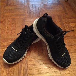 Running shoes